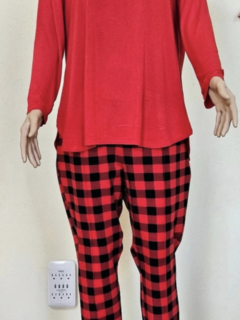 Women's Red & Black Checkered Leggings Like New